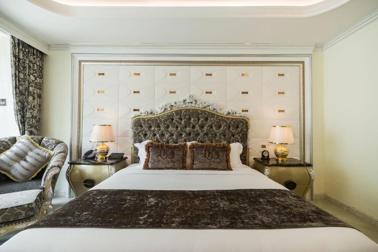 إل كاي إميرالد بيتش باتايا المظهر الخارجي الصورة A bedroom at the hotel