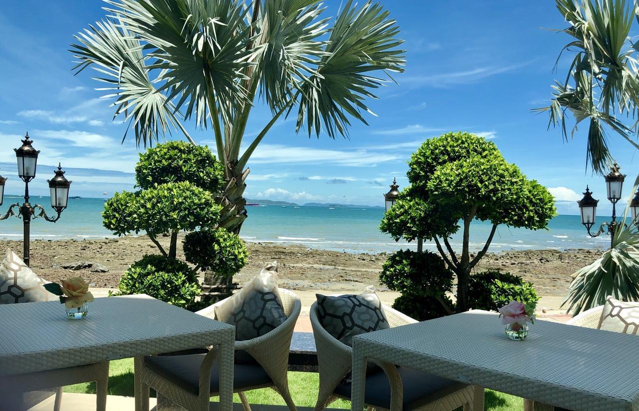 إل كاي إميرالد بيتش باتايا المظهر الخارجي الصورة View of the beach from the hotel